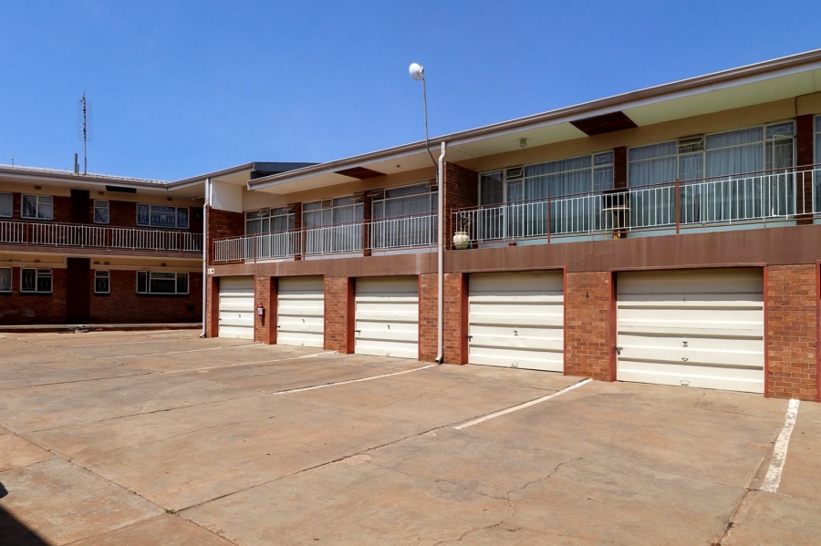 2 Bedroom Property for Sale in Flamwood North West